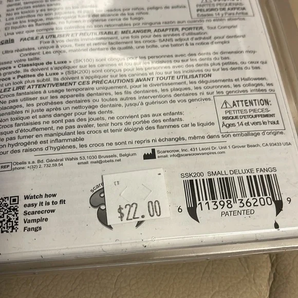 Scarecrow vampire fangs 🍷 - Picture 3 of 3